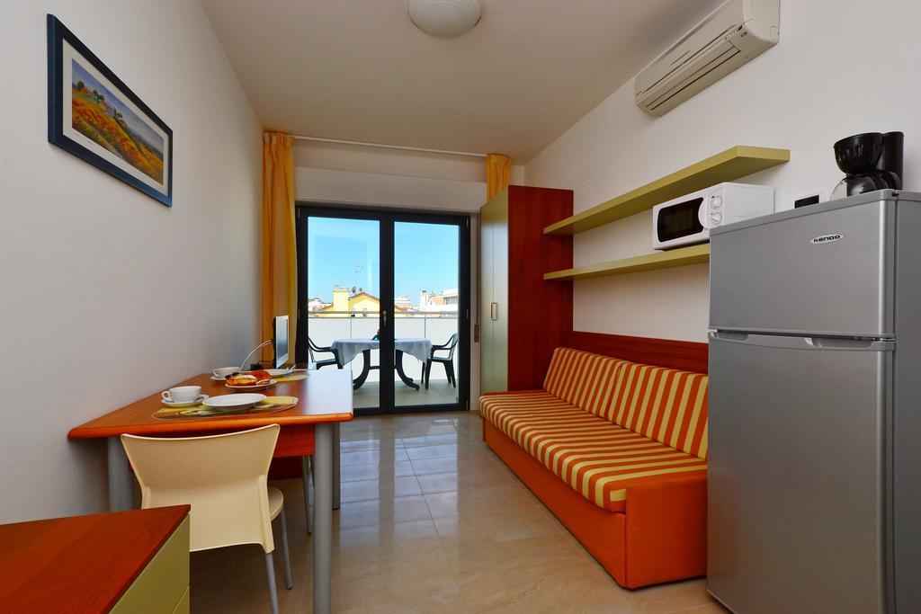 Residenza Verde Lignano Sabbiadoro Exterior photo