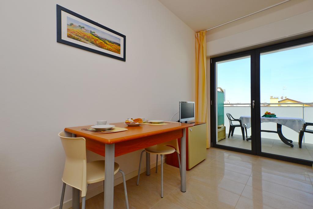 Residenza Verde Lignano Sabbiadoro Exterior photo