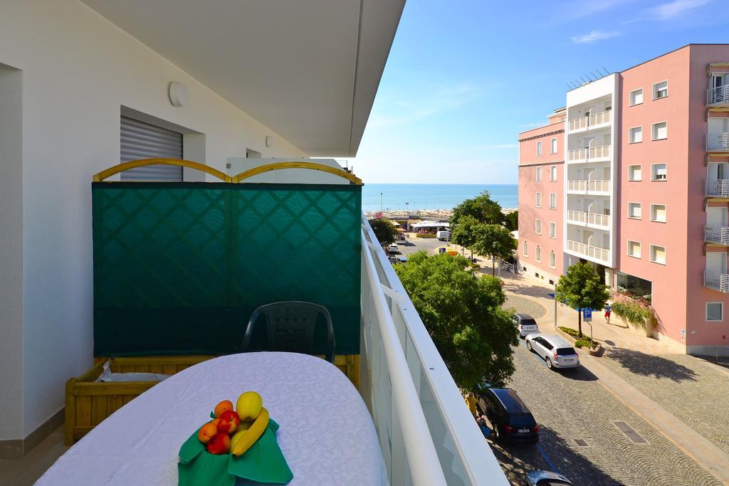 Residenza Verde Lignano Sabbiadoro Exterior photo